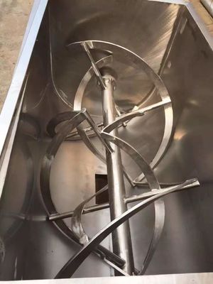 5.5kw 500L پودر ادویه جات پودر رنگدانه ای پودر تجاری Double Paddle Horizontal Ribbon Mixer