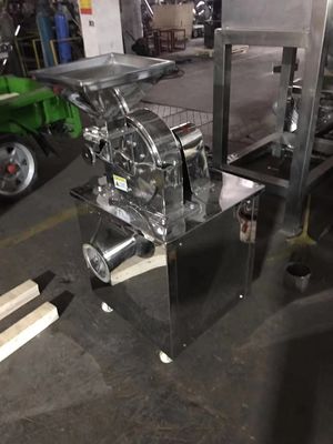 سنگ شکن جهانی فولاد ضد زنگ 15 کیلو وات با کارایی بالا 1000 * 900 * 1680 میلی متر